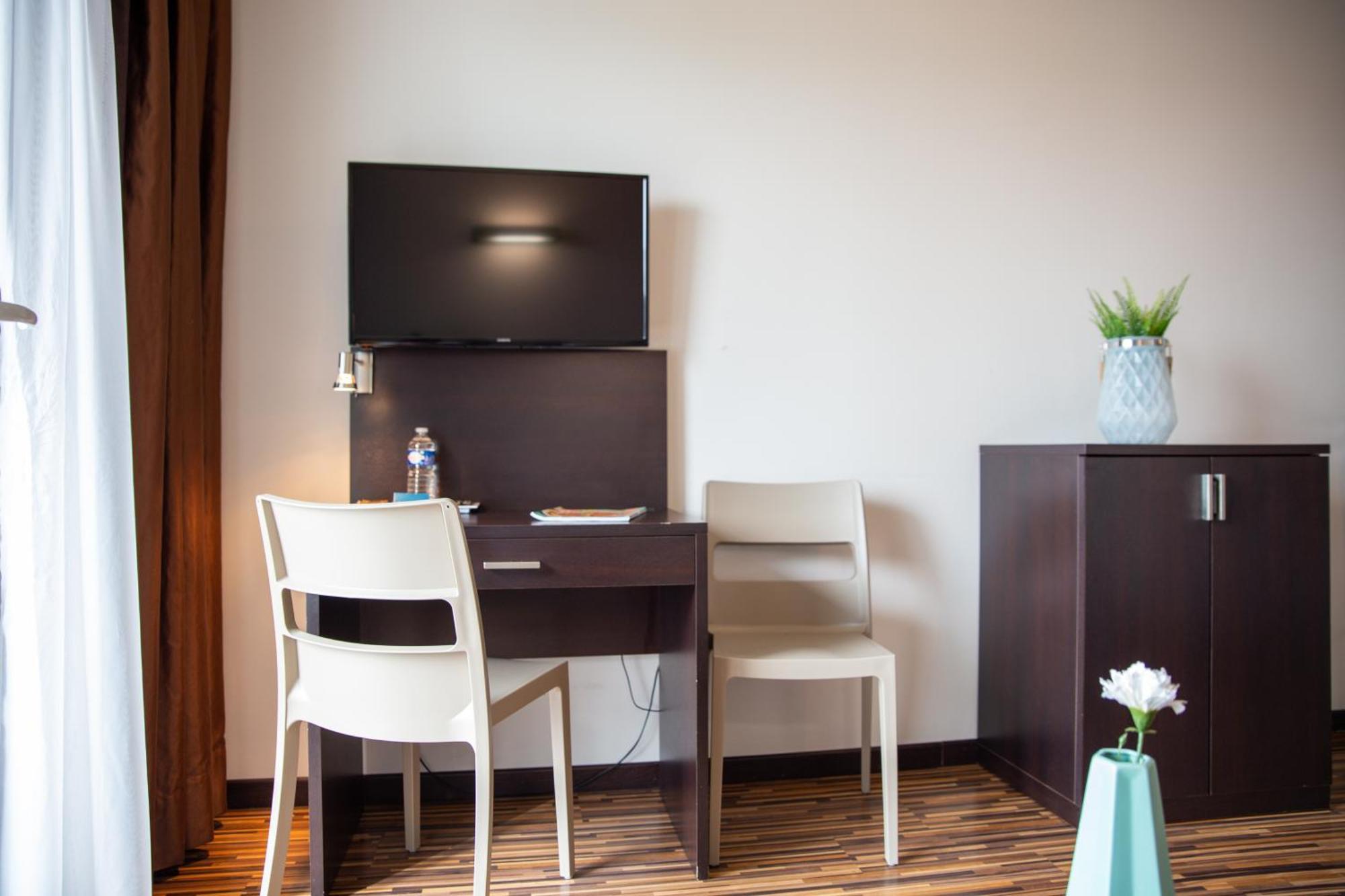Clarion Aparthotel Toulouse Le Parc De L'Escale Luaran gambar